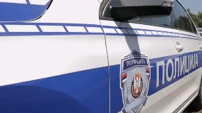 Pronađena velika količina oružja, uhapšene tri osobe