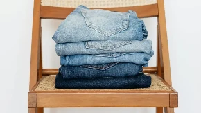 Ne bacajte stare farmerke: Uz pomoć ovog jednostavnog trika ponovo mogu izgledati kao nove