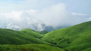 Tragedija u Rumuniji: Pedestogodišnjak preminuo tokom uspona na planinu
