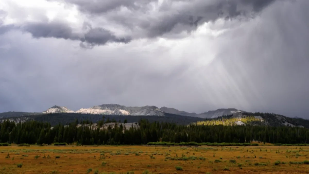 Danas oblačno sa padavinama i padom temperature