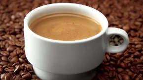 Kafa vam može prepoloviti dejstvo lijeka, a evo kod kojih dijagnoza je najopasniji