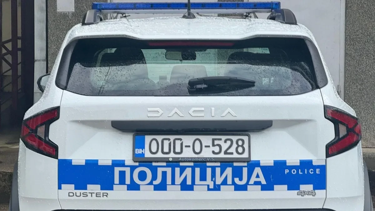 Provalnici upali u market u Banjaluci i odnijeli novac: Policija na tragu počiniocima