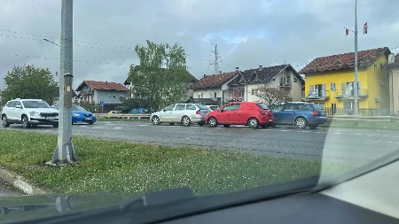 Vozači, oprez: Udes kod Kramara usporio saobraćaj