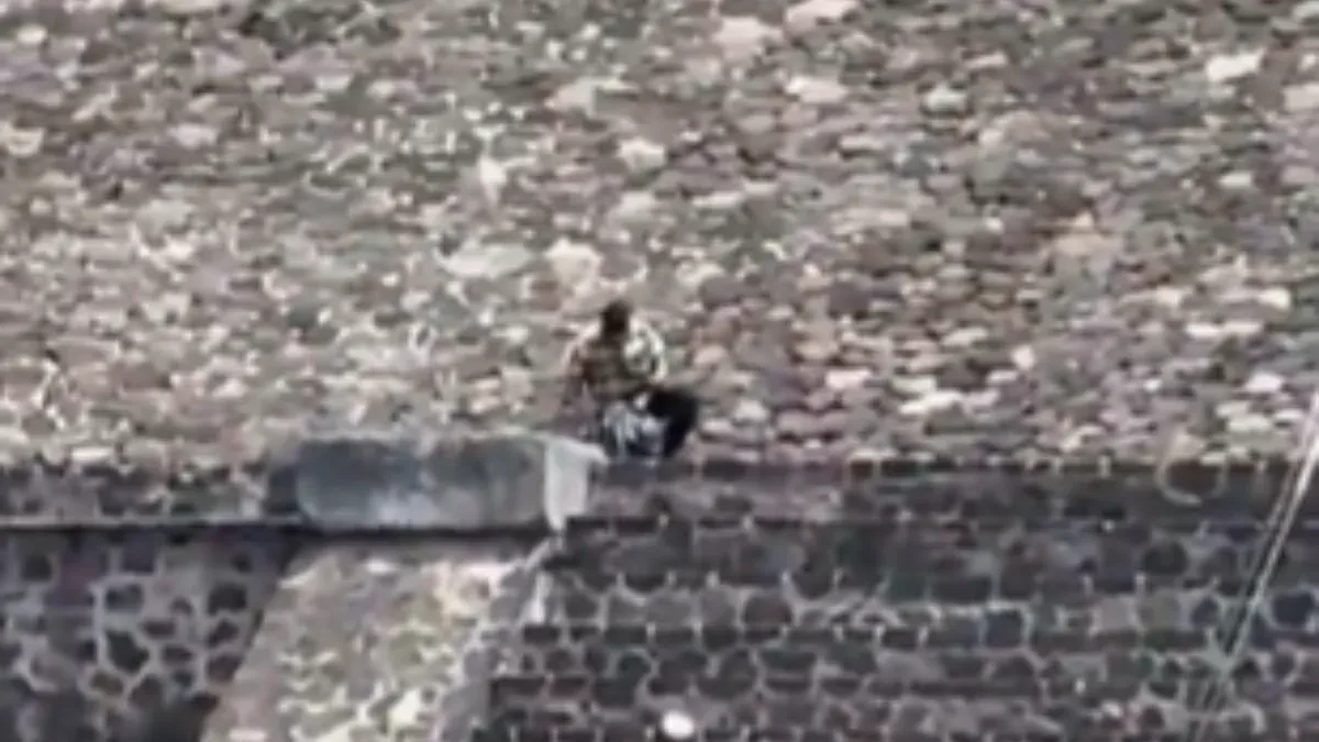 Horor u Meksiku: Napadač sijao smrt među turistima pa izvršio samoubistvo (UZNEMIRUJUĆI VIDEO)