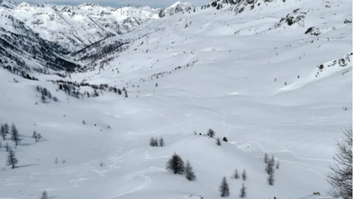 Zimska idila u aprilu: Snijeg zabijelio Kopaonik, temperature u minusu