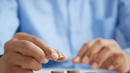 Sujevjerje ili ne: Navika koju radimo svako jutro kriva je za besparicu u porodici