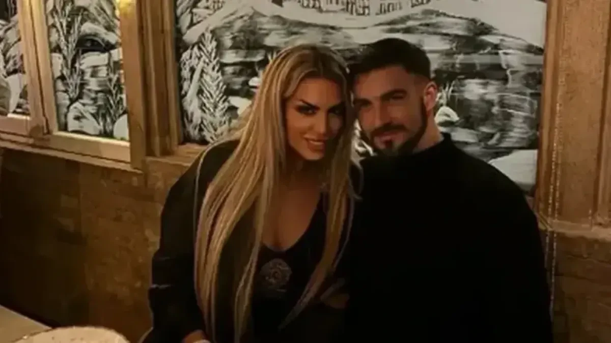 Isplivala intimna slika Ave Karabatić i vjerenika: "Žene, učite od mene" (FOTO)