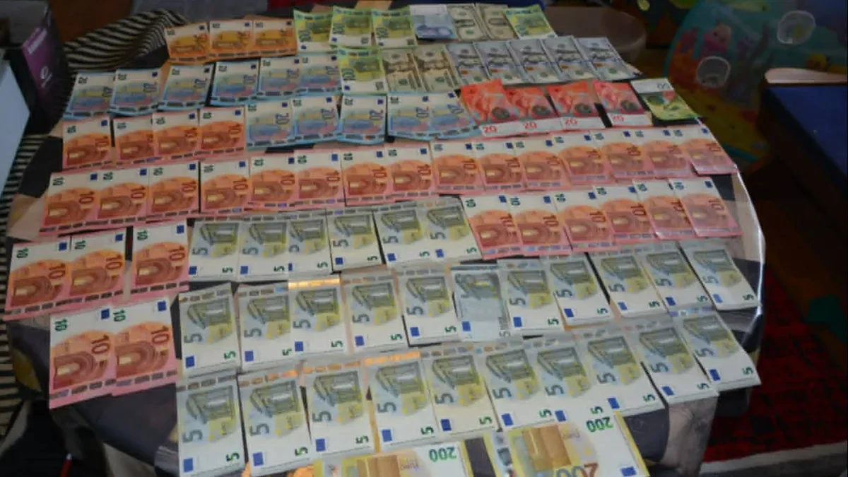 Akcija „Hidden“ u Tesliću: Pronađeni droga i novac, jedna osoba uhapšena (FOTO)