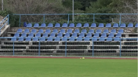 Haos usred meča: Urušio se dio tribina, ima povrijeđenih