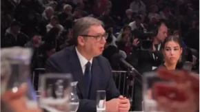 Vučić: Vojska Srbije snažan stub sigurnosti i mira