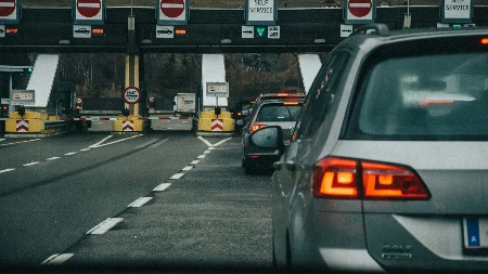 Gužve na dva granična prelaza