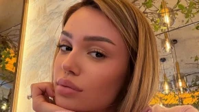 Raskinula sa zgodnim Nemanjom: Breskvica ponovo singl