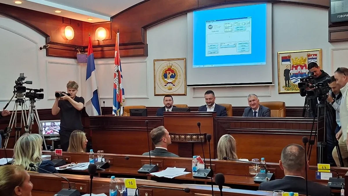 Ceh za stare greške: Park "Petar Kočić" bunar bez dna i vode