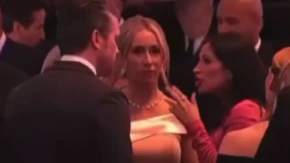 Supruga američkog ministra nosila haljinu s Temua u Bijeloj kući?