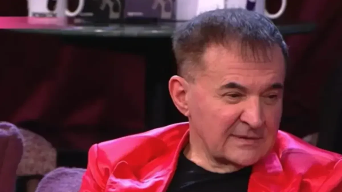 Javni blam poznatog pjevača: Nije znao koliko azbuka ima slova