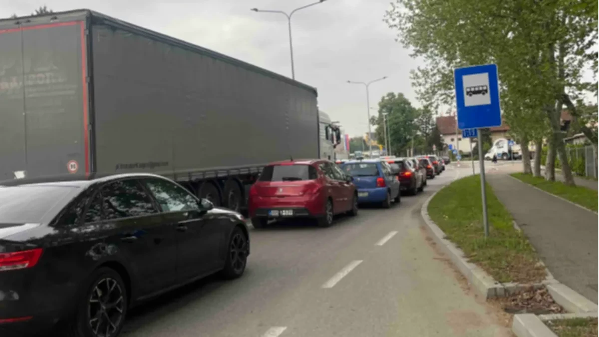 Sudar u Lazarevu: Izbjegavajte ovaj pravac, stvorene ogromne gužve