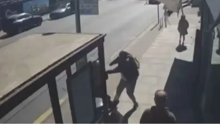 Pojavio se snimak napada nožem u Londonu: Dvije osobe povrijeđene