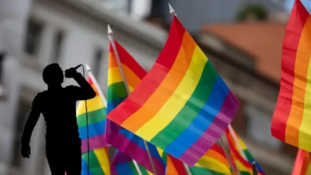 Isplivalo sve o gej aferi dva pjevača: "Prije nego što smo dobili porodice i djecu..."