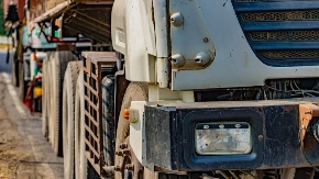 U sudaru kamiona povrijeđeni vozači