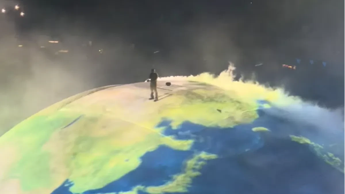 Kanje Vest na meti optužbi: Fanovi tvrde da je spektakl u Los Anđelesu kopija Karleušinog nastupa