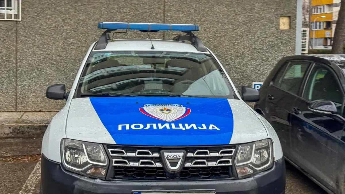 Teško povrijeđen motociklista