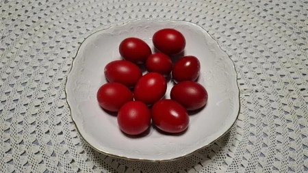 Katolički vjernici danas proslavljaju Uskrs: Praznik nad praznicima koji slavi pobjedu života nad smrću