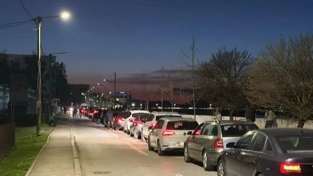 Kolaps na graničnim prelazima: Vozači satima zarobljeni u kolonama (VIDEO)