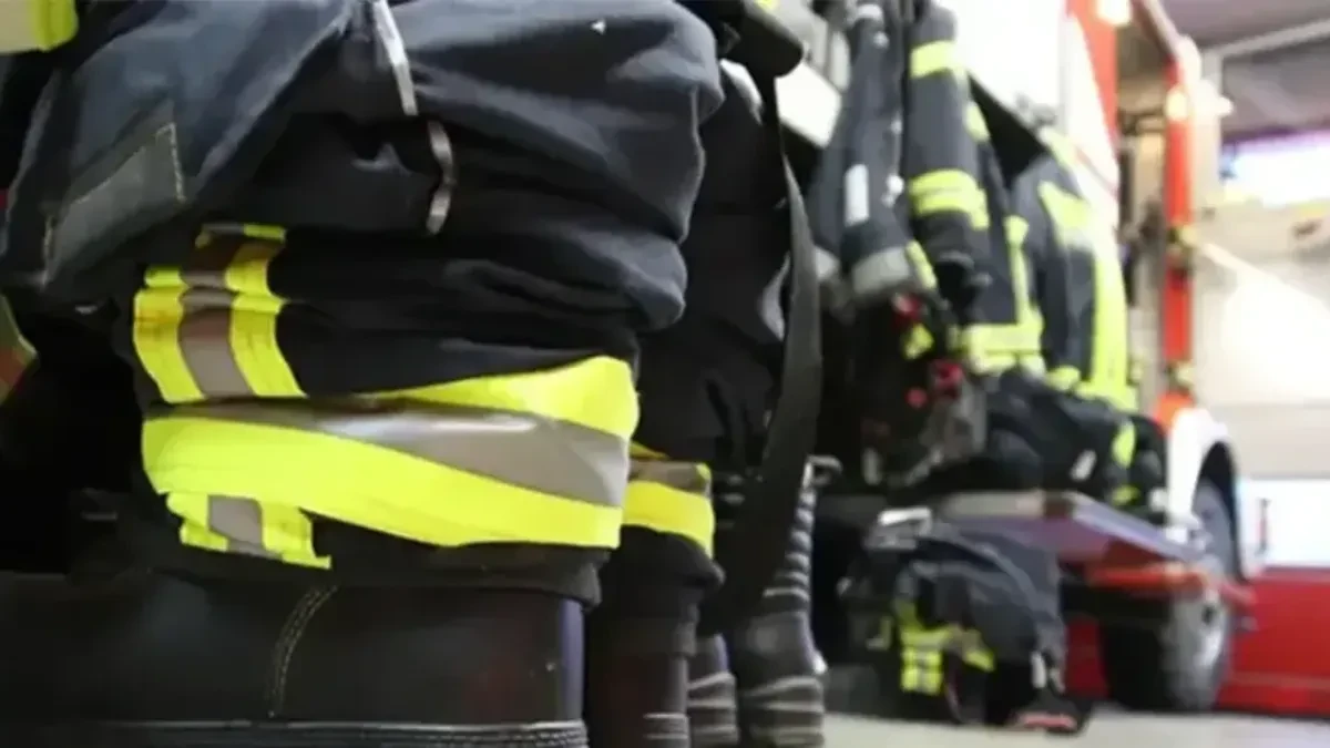 Izbio ogroman požar u hali, uslijedila hitna evakuacija