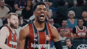 Transfer bomba na pomolu: Zvezda pregovara sa Forestom