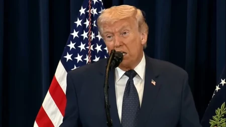 Tramp otkrio kada počinju pregovori