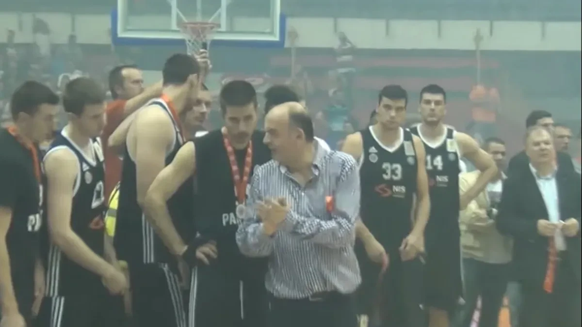 Šmekerski potez koji će se pamtiti: Kako je Dule Vujošević "kupio" Delije