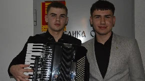 Braća Raca kucaju na vrata estrade: Dimitrije i Damjan  talenti koji dolaze