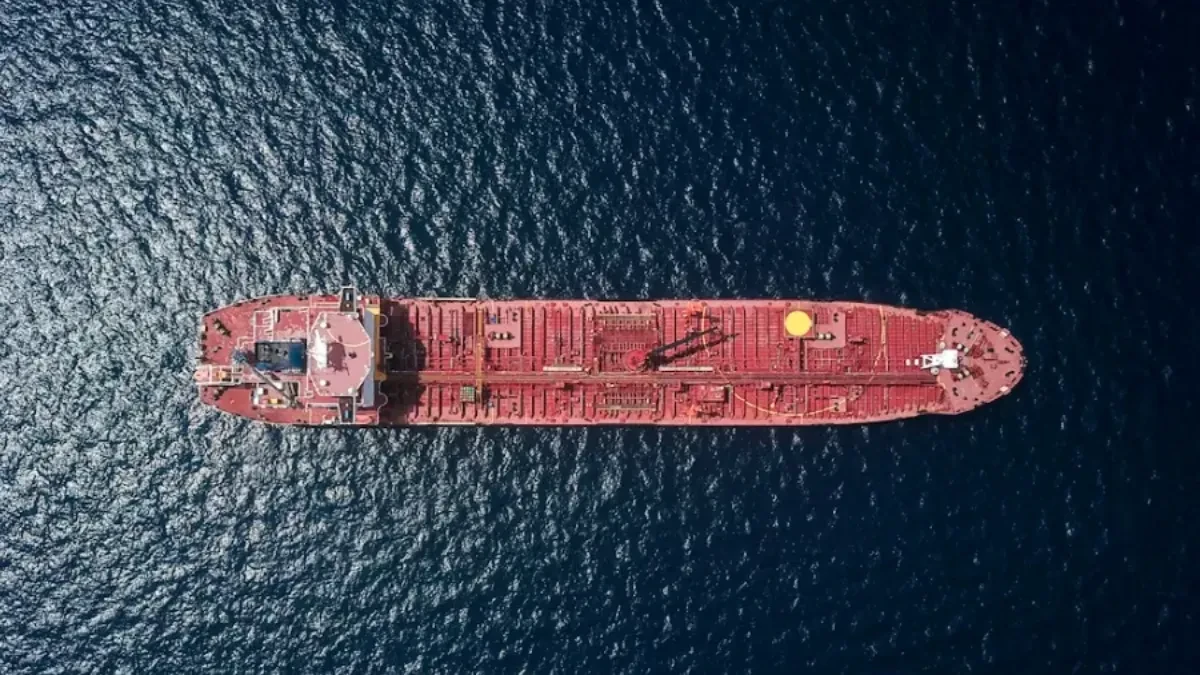 Objavljeno koliko će Iran zaraditi od prolaska brodova kroz Ormuski moreuz