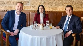 Fotografija ne kojoj neko fali: Njima možda niko