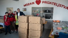 Podrška najugroženijima: Vlado Đajić donirao 10.000 vaskršnjih jaja Mozaiku prijateljstva