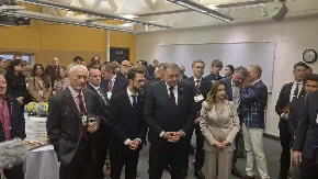 Miloradu Dodiku uručeno priznanje u SAD: Nagradu posvećujem svojoj majci