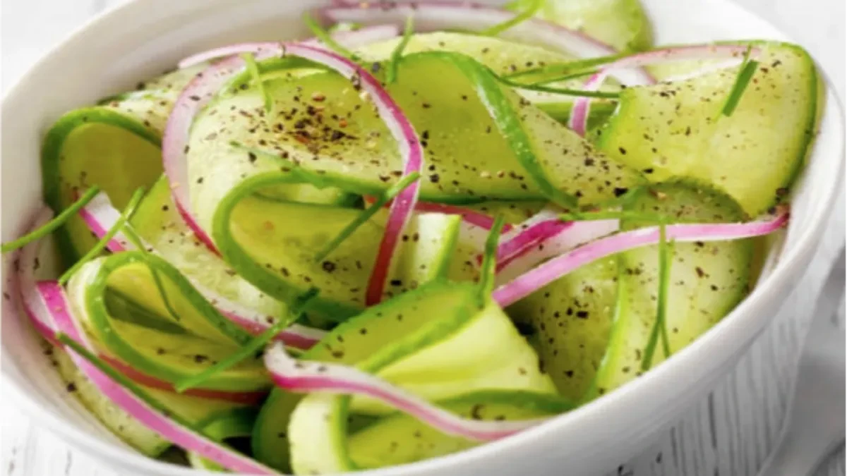 Tajna savršene salate od krastavaca i luka