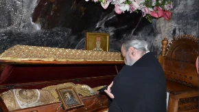Žena otišla pod Ostrog, a onda se slomila pred moštima Svetog Vasilija: "Pala sam na koljena i počela da vrištim"