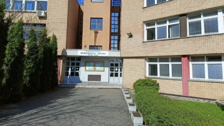 Epilog afere „ekskurzija“: Direktor Medicinske škole u Banjaluci podnio ostavku