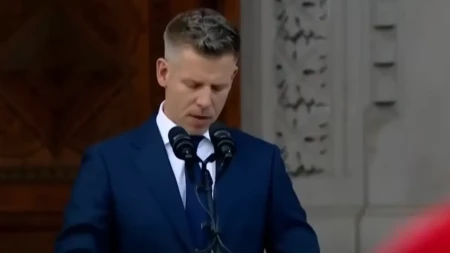 Mađar ukida vojno vanredno stanje