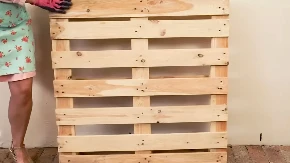 Stara drvena paleta postala hit za uređenje doma: Evo zašto je svi žele u garaži (VIDEO)