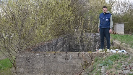 „Pavelićevu građevinu“ omladina prerađuje u vidikovac