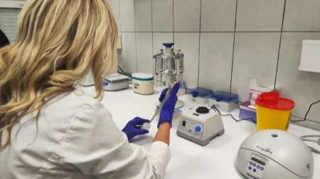 Šta je ebola, kako se prenosi i da li postoji opasnost od epidemije?