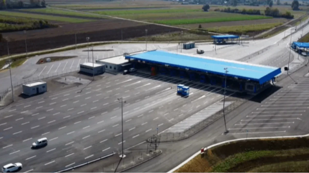 Opremanje u tišini: Šta se dešava iza kulisa novog graničnog prelaza u Gradišci?
