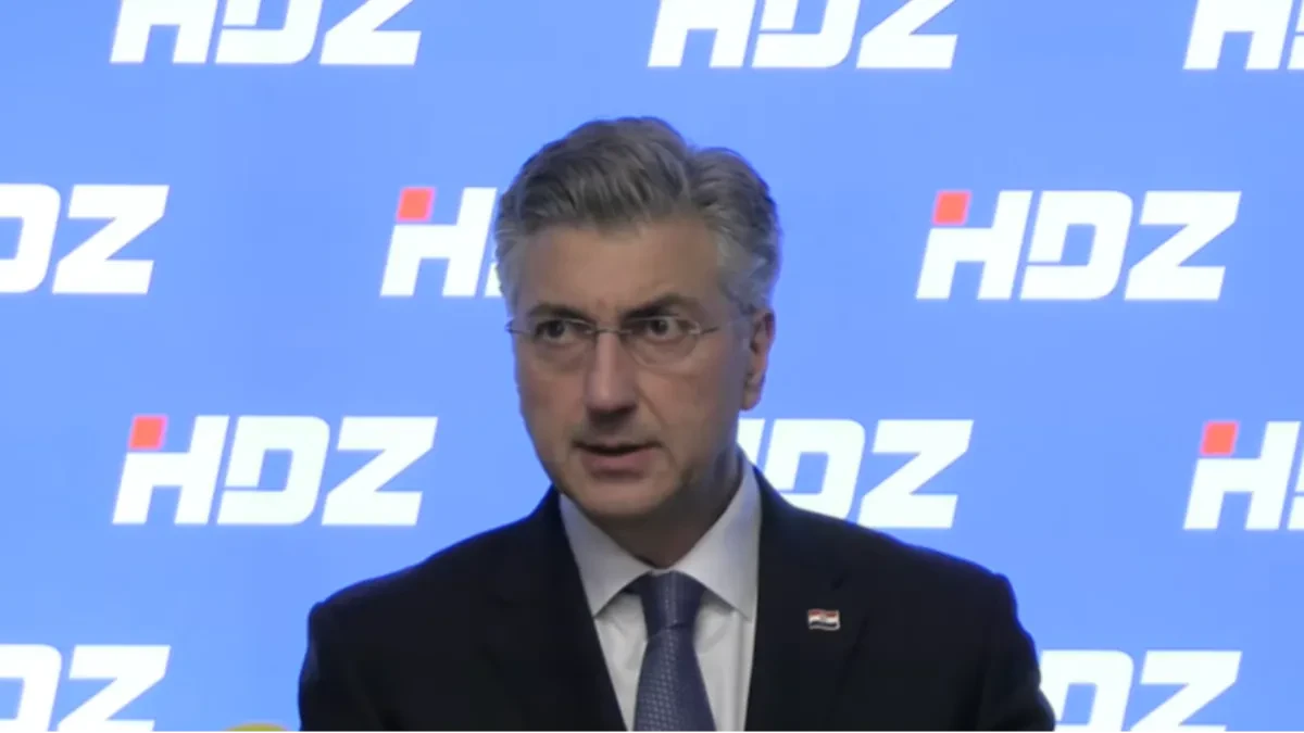 Plenković nakon haosa u Gradišci: “Apsurdno je da novi most stoji zatvoren”
