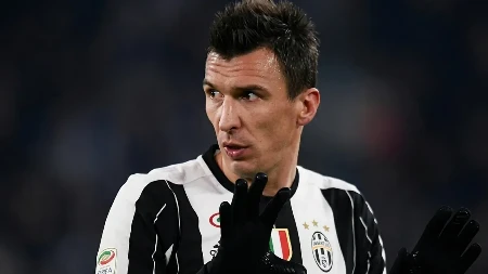 Napadač kakvog fudbal više ne rađa: Mario Mandžukić od danas gazi petu deceniju