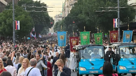 Spasovdanska litija ulicama Beograda