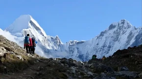 Istorijski podvig: Ruski planinar bez obje noge osvojio Mont Everest
