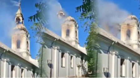 Gori crkva kod Zrenjanina, urušili se zvonik i krov: Vatrogasci na terenu (VIDEO)
