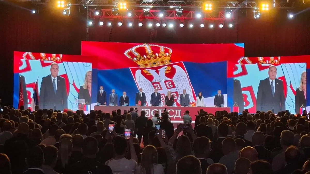 Dodik zagonetno na Glavnom odboru SNSD: Ko nije shvatio ko su kandidati...